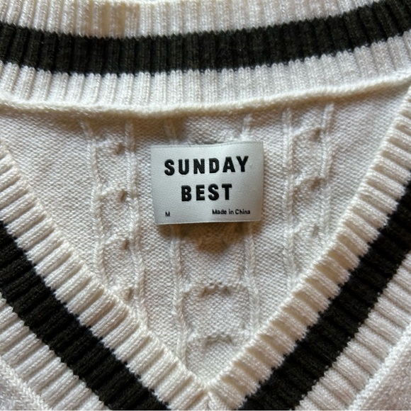 Merino Wool Aritzia Sunday Best Cropped Sweater Vest - Picture 2 of 5